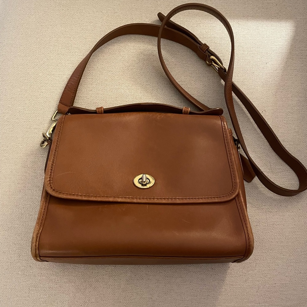 Coach Court Bag Crossbody in Chestnut Tan